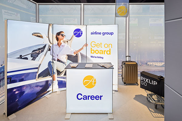 PIXLIP GO Promotion Stand, Advertising Display, Presentation Solution Pixlip GO advertising display, illuminated advertising wall, promotion stand